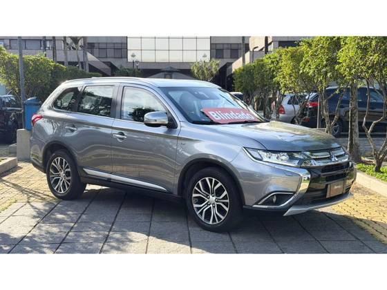 MITSUBISHI OUTLANDER 3.0 GT 4X4 V6 24V GASOLINA 4P AUTOMÁTICO